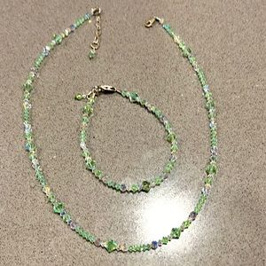Beaded jewelry set